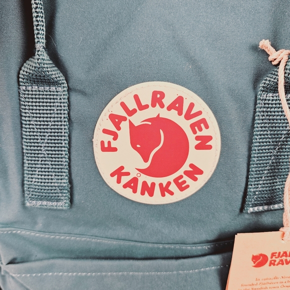 Fjallraven Kanken Backpack in Ocean Green - Excellent Condition - Picture 12 of 16